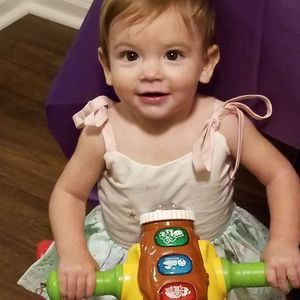 Meet your Posher, Dennis